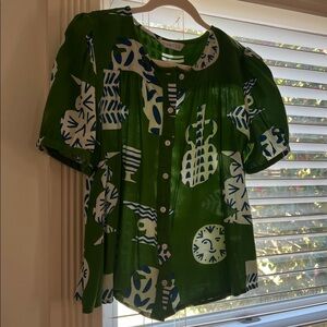 Green and Chinoiserie print blouse